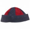 Серо-красная шапка